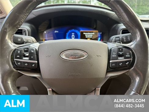 Used 2021 Ford Explorer Platinum w/ Equipment Group 601A AWD/4WD image 22