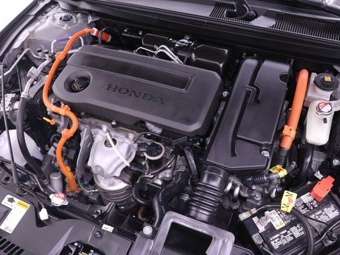 Certified 2024 Honda Accord Sport image 17