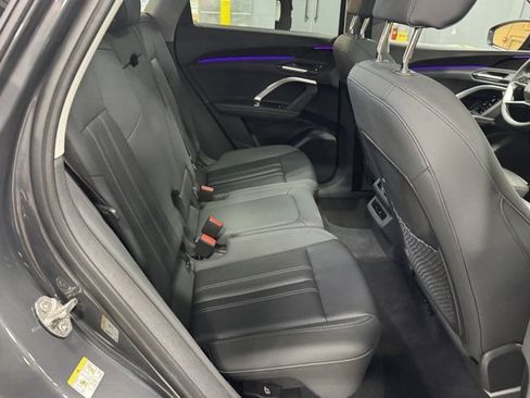 Used 2025 Audi Q5 Premium w/ Convenience Package AWD/4WD image 34