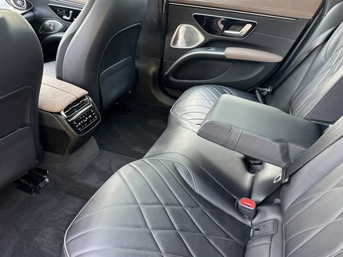 Certified 2023 Mercedes-Benz EQS 580 4MATIC Sedan image 27