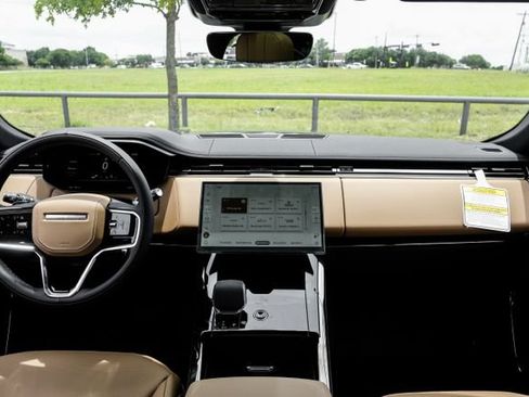 New 2026 Land Rover Range Rover Sport SE AWD/4WD image 16