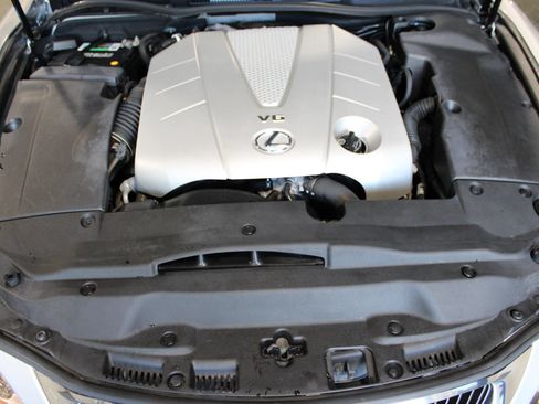 Used 2010 Lexus IS 350C w/ Luxury Pkg RWD image 51