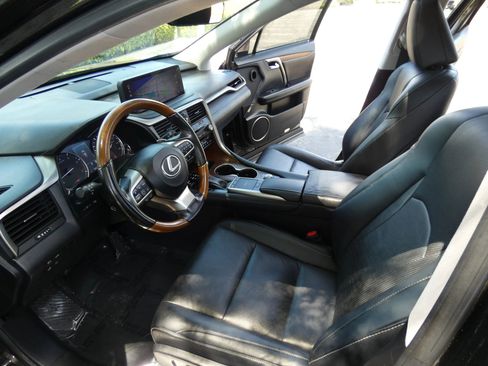 Used 2020 Lexus RX 350L FWD w/ Premium Package image 51