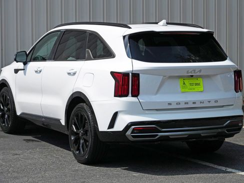 Used 2022 Kia Sorento SX FWD image 51