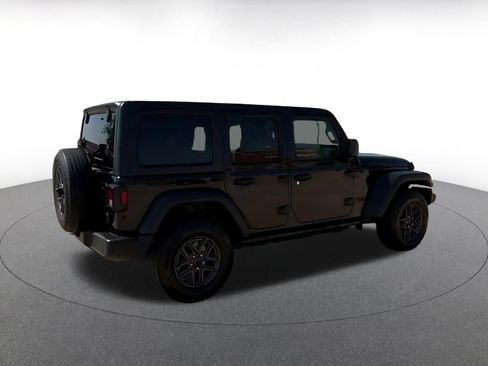 Used 2025 Jeep Wrangler Unlimited Sport AWD/4WD image 10