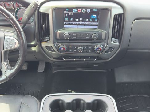 Certified 2018 Chevrolet Silverado 1500 LT w/ All Star Edition AWD/4WD image 24