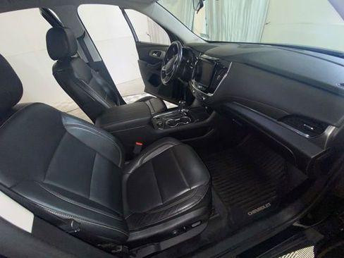 Used 2019 Chevrolet Traverse LT FWD image 39