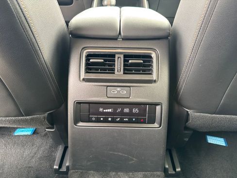 Used 2024 MAZDA CX-90 Plug-In Hybrid w/ Preferred AWD/4WD image 33