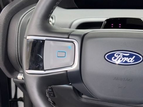 New 2027 Ford Expedition Max Platinum w/ Stealth Performance Package AWD/4WD image 17