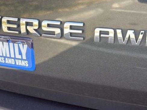 Used 2018 Chevrolet Traverse LT image 21