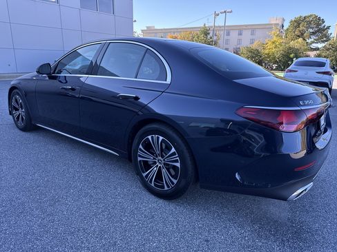 New 2026 Mercedes-Benz E 350 4MATIC Sedan image 12