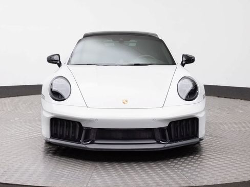 Used 2025 Porsche 911 Carrera 4 GTS AWD/4WD image 6