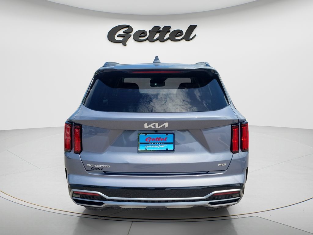 Used 2023 Kia Sorento SX AWD/4WD image 6