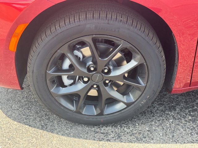 New 2027 Chrysler Pacifica Select AWD/4WD image 10