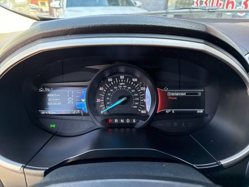 Used 2019 Ford Edge SEL w/ Equipment Group 201A image 33