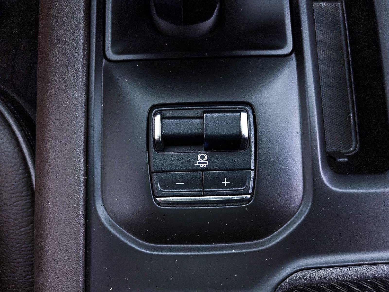 Used 2025 GMC Sierra 1500 Denali AWD/4WD image 38