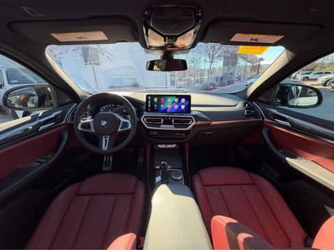 Used 2024 BMW X4 M40i w/ Premium Package image 7