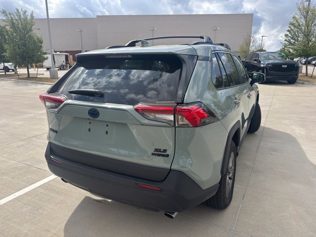 Used 2023 Toyota RAV4 XLE w/ Convenience Package AWD/4WD image 3