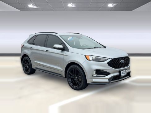 Certified 2020 Ford Edge ST-Line image 6