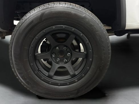 Used 2017 Chevrolet Colorado ZR2 AWD/4WD image 30