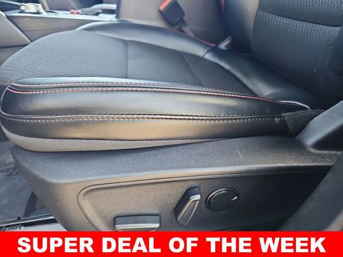Used 2025 Ford Escape ST-Line image 28