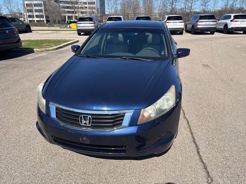 Used 2010 Honda Accord EX image 9