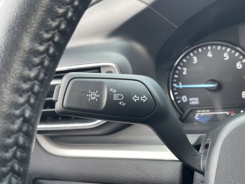 Used 2022 Ford Explorer XLT w/ Equipment Group 202A image 21