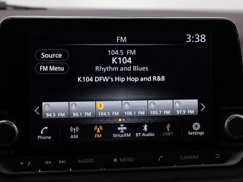 Used 2023 Nissan Rogue SV w/ SV Premium B Package FWD image 24