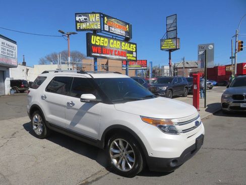 Used 2015 Ford Explorer Limited w/ Equipment Group 302A image 3