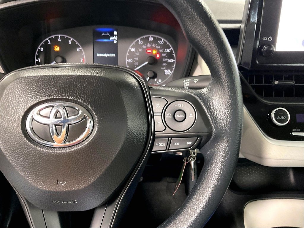 Certified 2025 Toyota Corolla LE FWD image 23