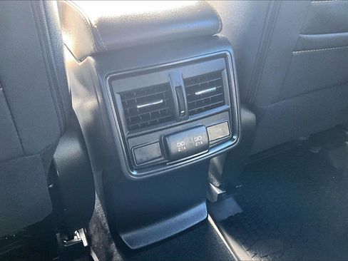 Used 2024 Subaru Forester Wilderness w/ Wilderness Package AWD/4WD image 33