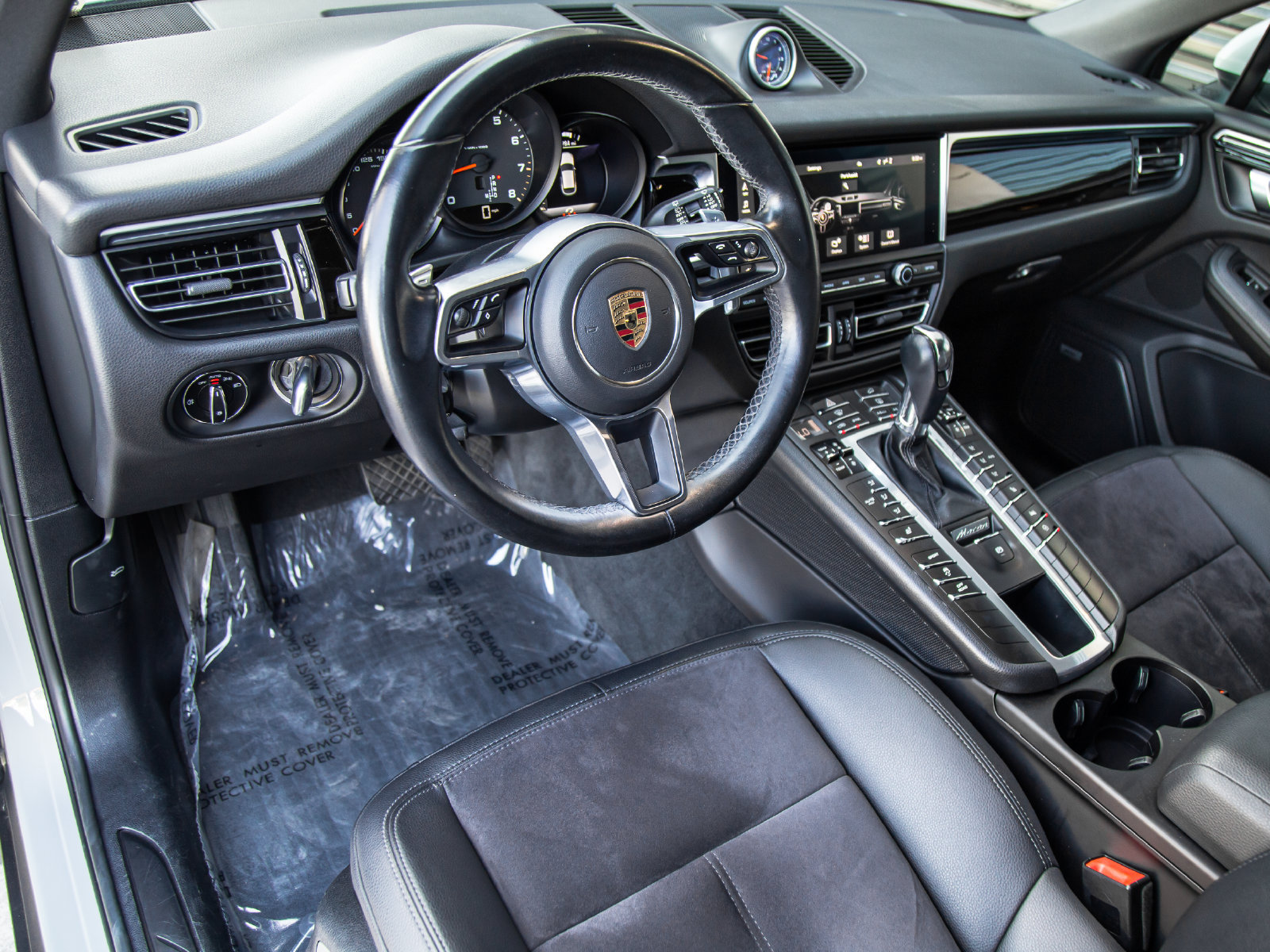 Used 2021 Porsche Macan AWD/4WD image 4