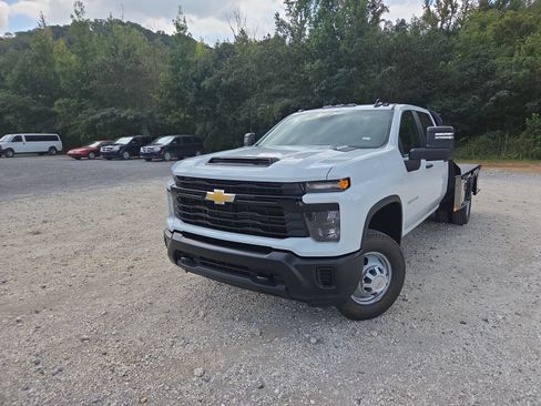 New 2026 Chevrolet Silverado 3500 W/T w/ WT Convenience Package AWD/4WD image 10