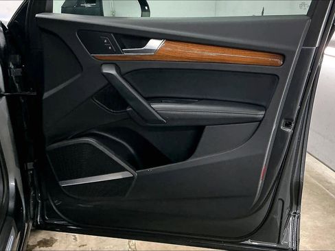 Certified 2023 Audi Q5 2.0T Premium Plus w/ Premium Plus Package image 26