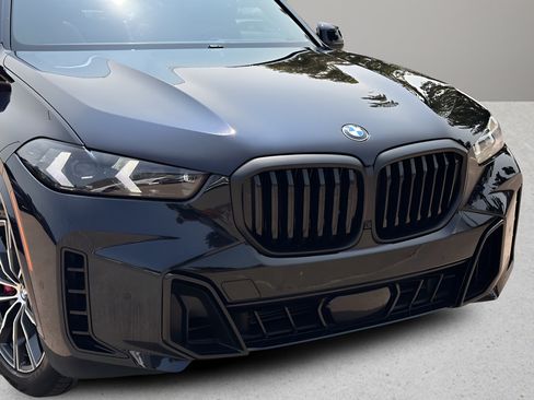 Used 2026 BMW X5 xDrive40i w/ M Sport Package AWD/4WD image 28