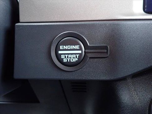 New 2026 Ford Bronco Outer Banks w/ Sasquatch Package AWD/4WD image 24