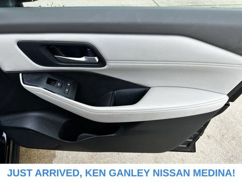 Certified 2023 Nissan Rogue SV w/ SV Premium B Package AWD/4WD image 23
