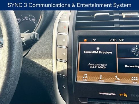 Used 2019 Lincoln MKC Premiere image 18