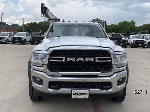Used 2020 RAM 4500 Tradesman RWD image 17