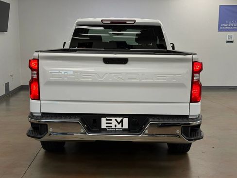 Used 2020 Chevrolet Silverado 1500 LT w/ Convenience Package AWD/4WD image 6