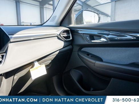 New 2026 Chevrolet TrailBlazer LT w/ Convenience Package image 14