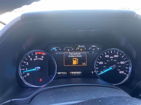 Used 2018 Ford F250 Lariat w/ Chrome Package image 20