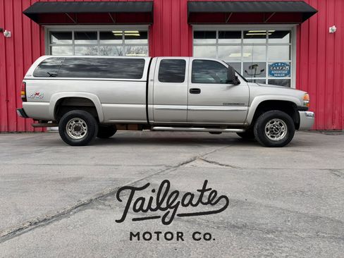 Used 2007 GMC Sierra 2500 SLE w/ Onstar Plus Package image 1