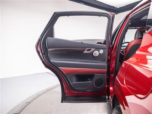 New 2026 Genesis GV80 3.5T e-SC image 31