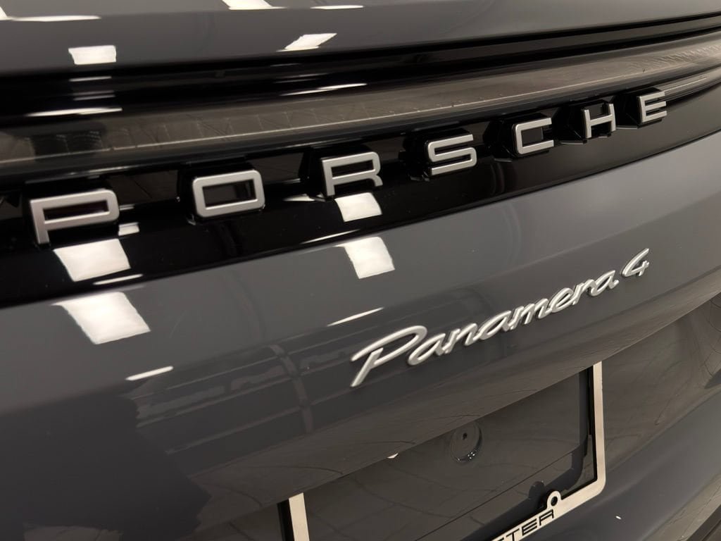 New 2026 Porsche Panamera 4 AWD/4WD image 31