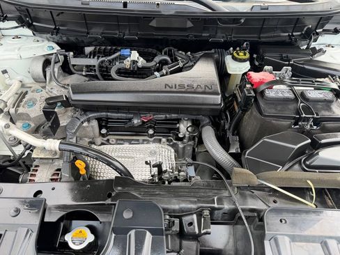 Used 2020 Nissan Rogue S w/ Special Edition Package FWD image 7