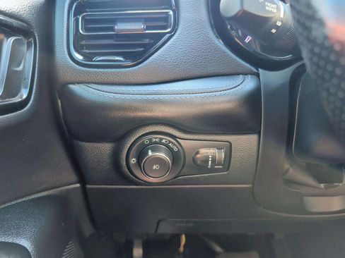 Used 2022 Dodge Durango GT AWD/4WD image 26