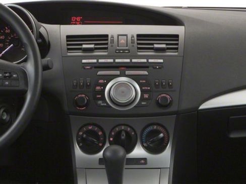 Used 2010 MAZDA MAZDA3 i Touring image 14