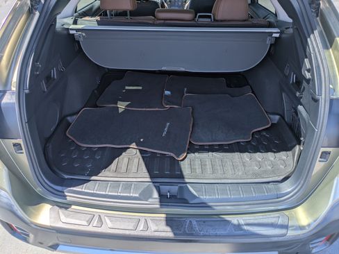 Used 2022 Subaru Outback Touring w/ Tech Package 2 AWD/4WD image 32