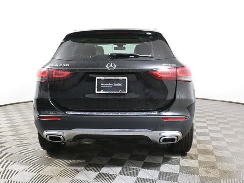 Used 2023 Mercedes-Benz GLA 250 4MATIC image 6
